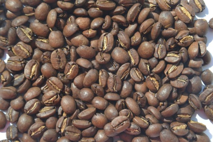 Jamaica Blue Mountain 100% Arabica Gramáž: (Gramáž 50 g, Hrubost mletí celá zrna)